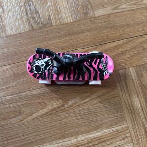 Hot Wheels Tony Hawk Skate Grom